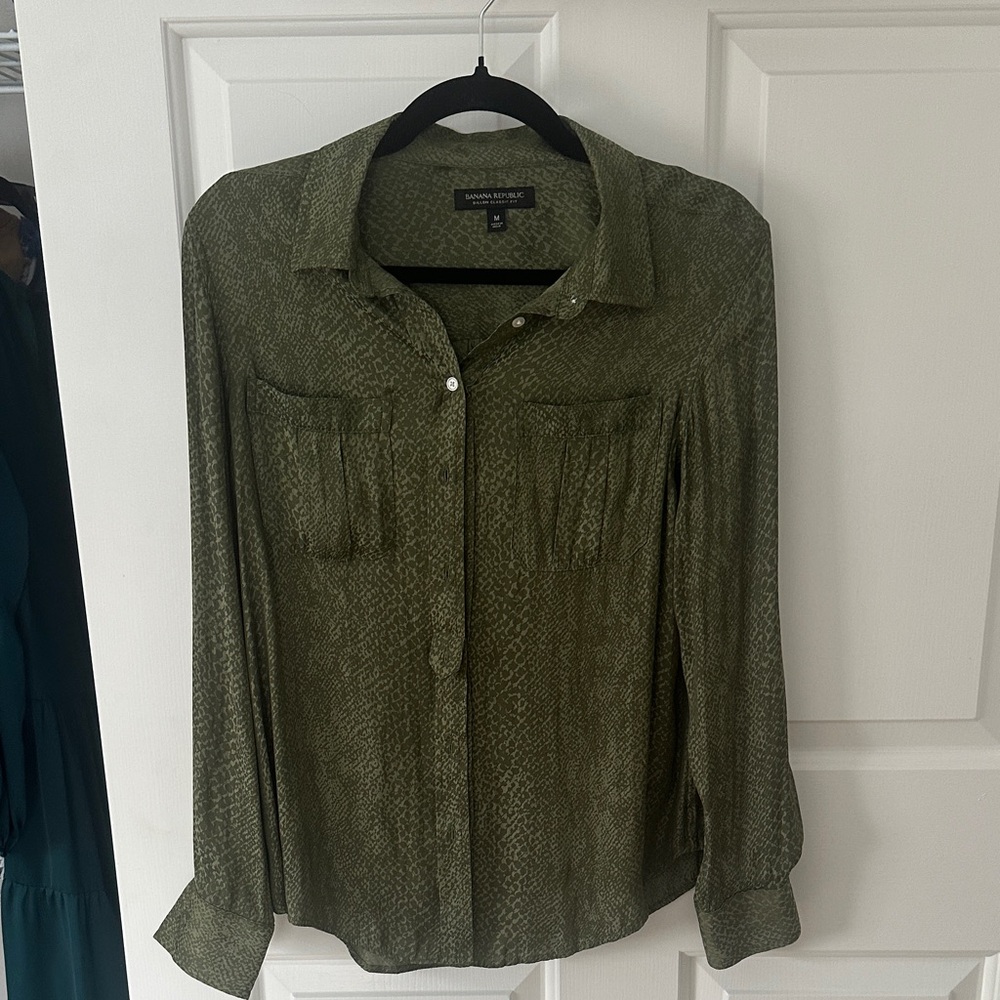 Banana Republic Green Blouse